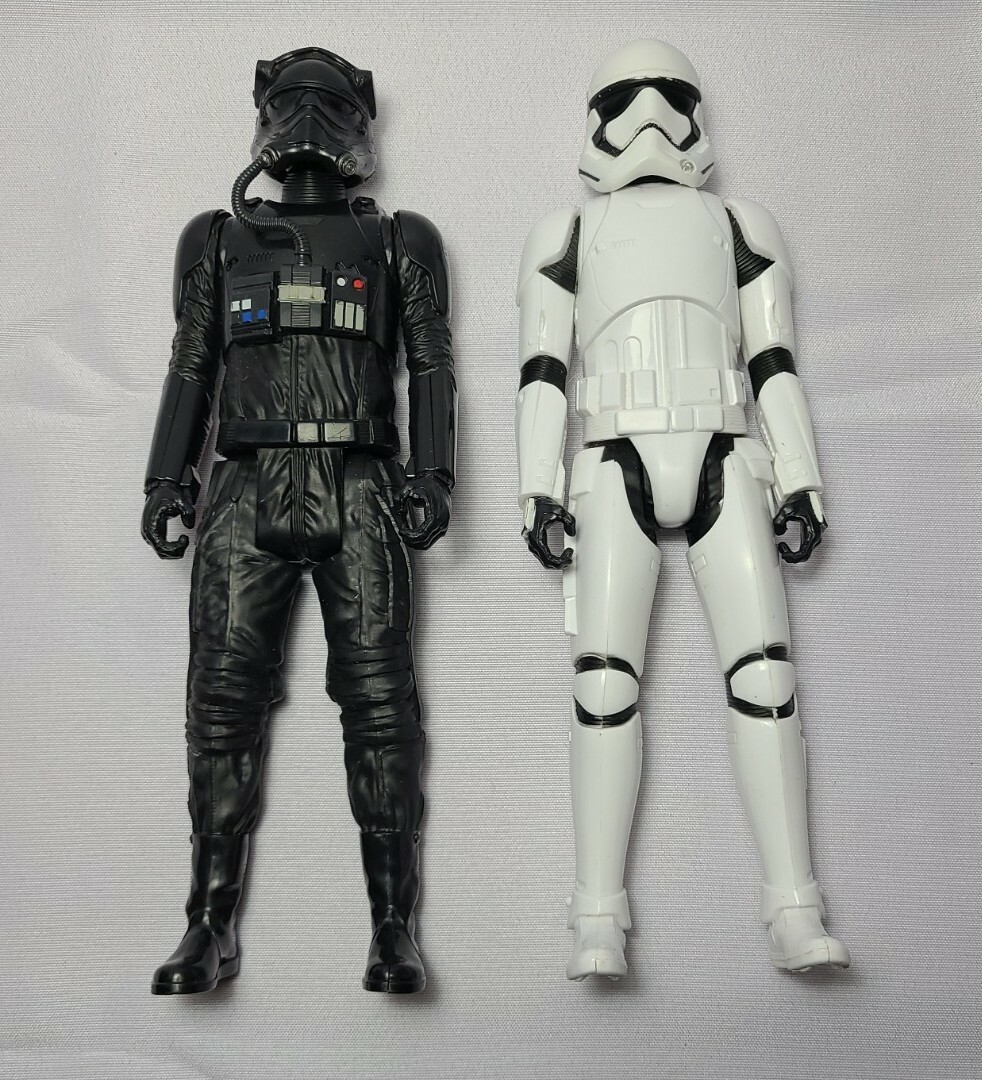 Lfl Star Wars Hasbro SA M-3558A Tie Fighter Pilot # B4600 Lfl Star Wars Hasbro SA M-3558A Tie Fighter Pilot # B4600