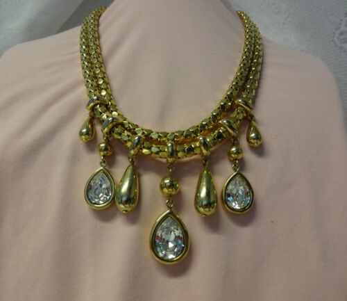 Vintage Givenchy vendu Medieval Design Teardrop Gold Tone Snake Skin Chain Necklace