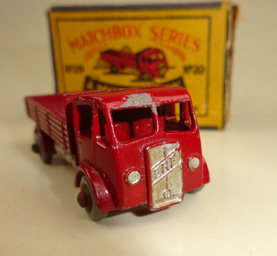 Matchbox No.20A ERF Stake Truck d'red rare grey plastic wheels
