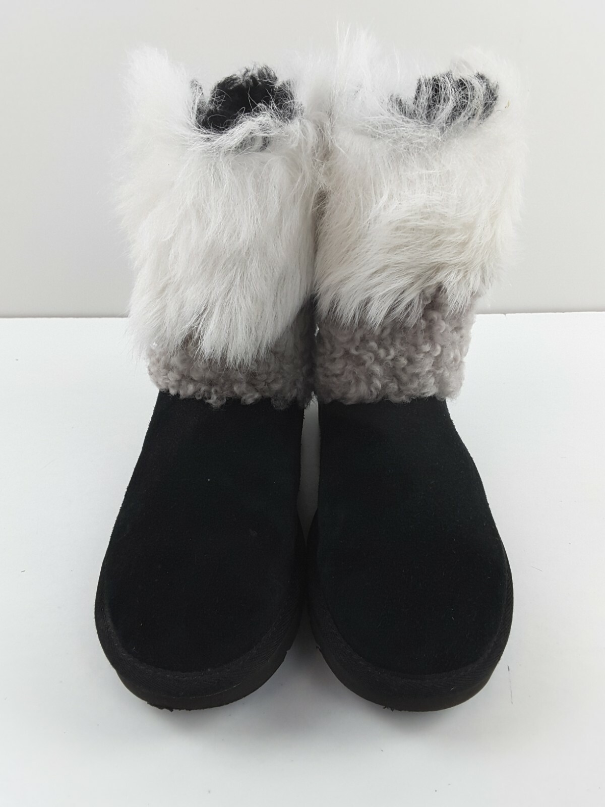 Ugg Australia Women's Patchwork Fluff Classic Sho… - image 4