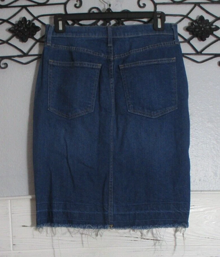 Falda vaquera Gap talla 27 cintura hasta la rodilla elástica Foto 2 de 4