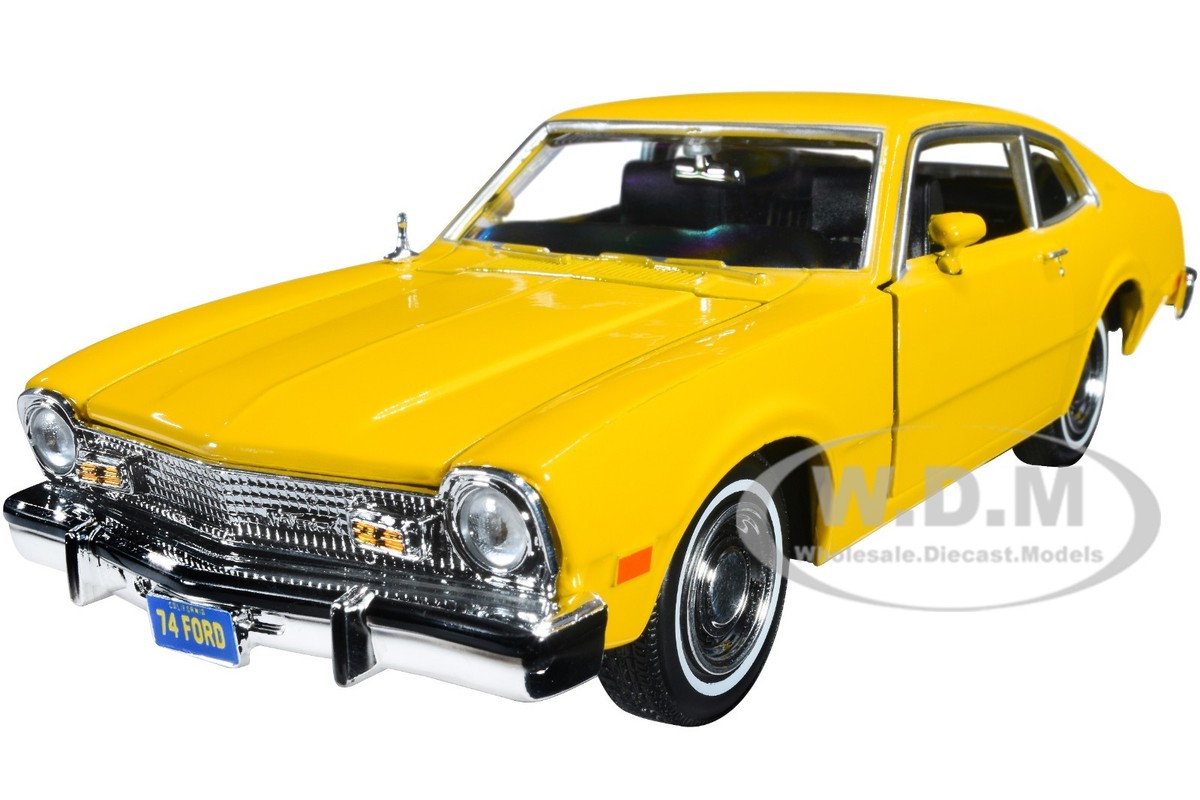1974 FORD MAVERICK YELLOW 1/24 DIECAST MODEL CAR BY MOTORMAX 73326