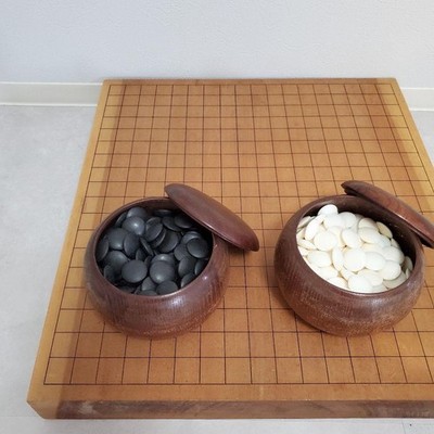 Go Board Japanese Vintage with 4 legs Igo goban 42cm 45cm 5.5cm