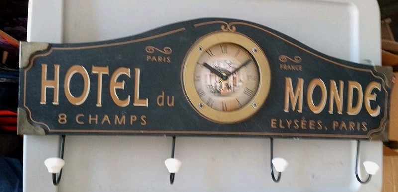 HOTEL de MONDE Elysees Paris France Black Wood 4 Hat Hooks & Quartz Clock Works 