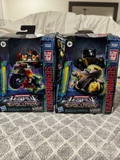 Transformers Legacy Evolution - Animated Universe Prowl & Crashbar 2 Figures
