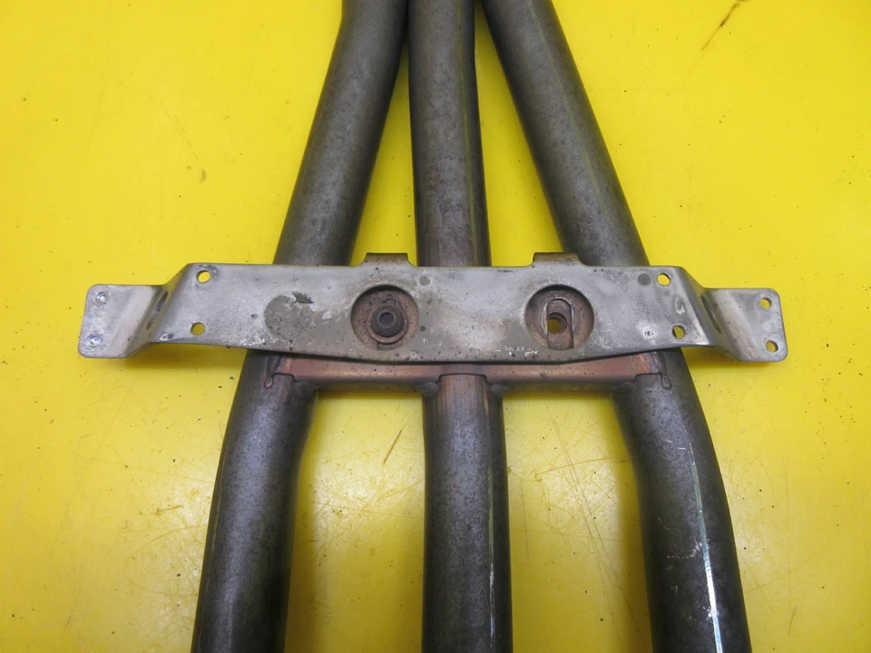 OEM 2010 YAMAHA RS VECTOR LTX GT EXHAUST SYSTEM EXPANSION CHAMBER Y PIPE PIPES  - Image 3 of 4