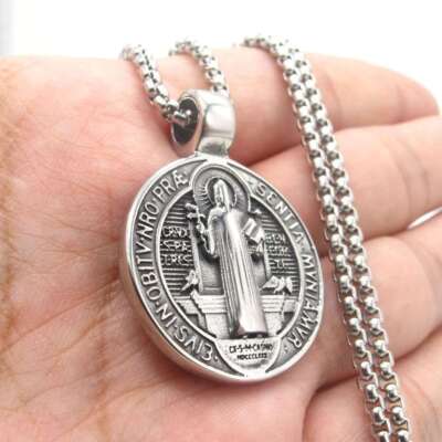 St Saint Benedict Medal Necklace Pendant Stainless Steel Crucifix Cross Exorcism