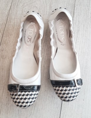 Ballerinas Tod's blanche Gr.35 TOD'S WHITE SHOES 35 flache Schuhe