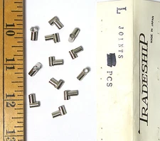 12pc TRADESHIP Japan 1/24 Slot Car Frame Builder Chassis 90 Degree L-JOINTS Mint