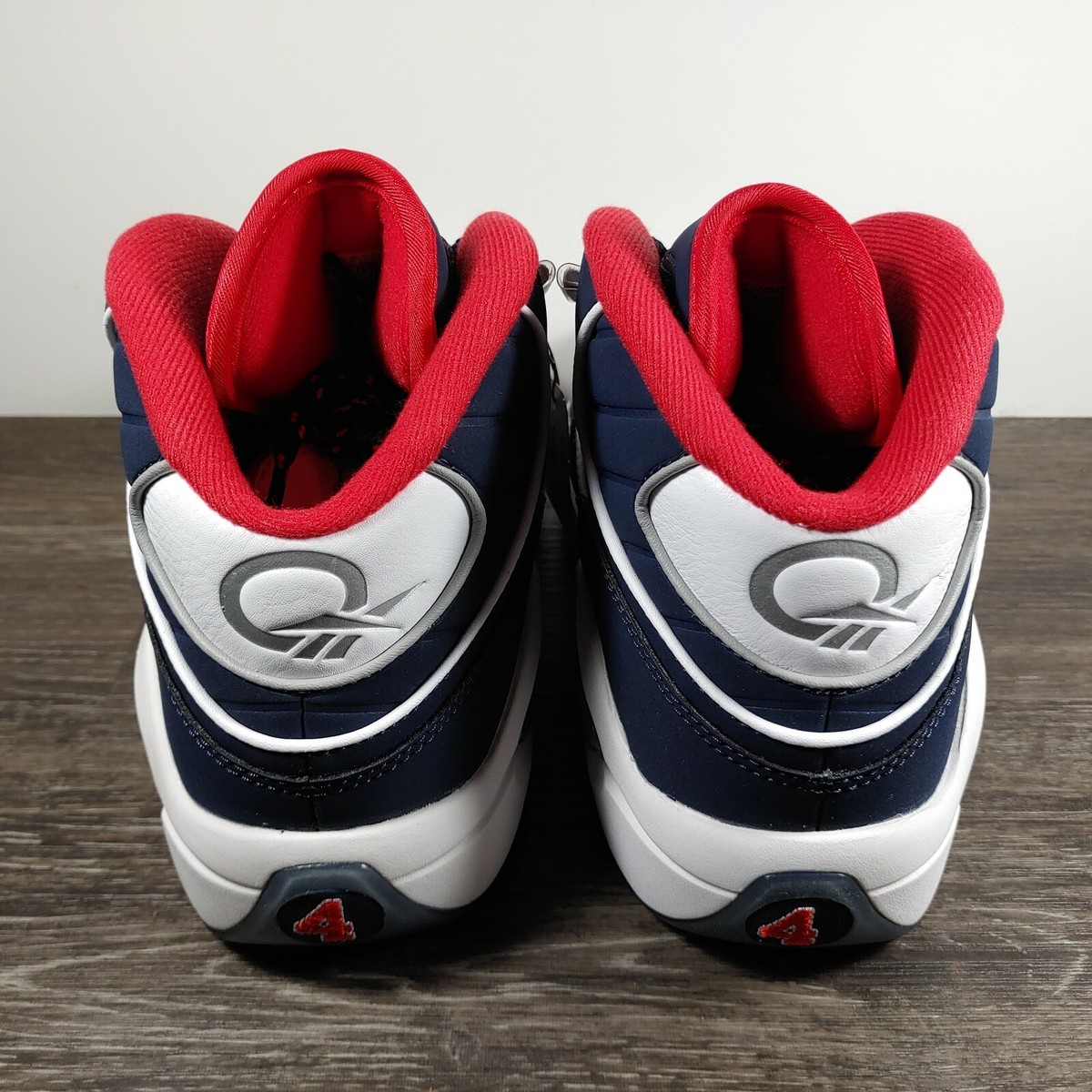 Reebok Question Mid USAホワイト/ネイビー/レッド Sneakers Release – Reebok Question Mid “USA&