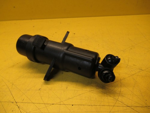 BMW 7 E65 E66 E67  Spritzdüse Sprühkopf Scheinwerferreinigung re/li 6167 7001949