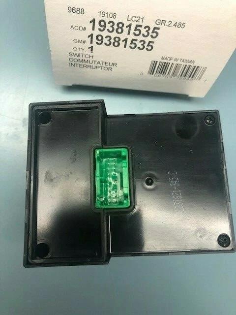 New AC Delco Professional 19381535 Headlamp Switch Silverado Tahoe Suburban - Image 2 of 3