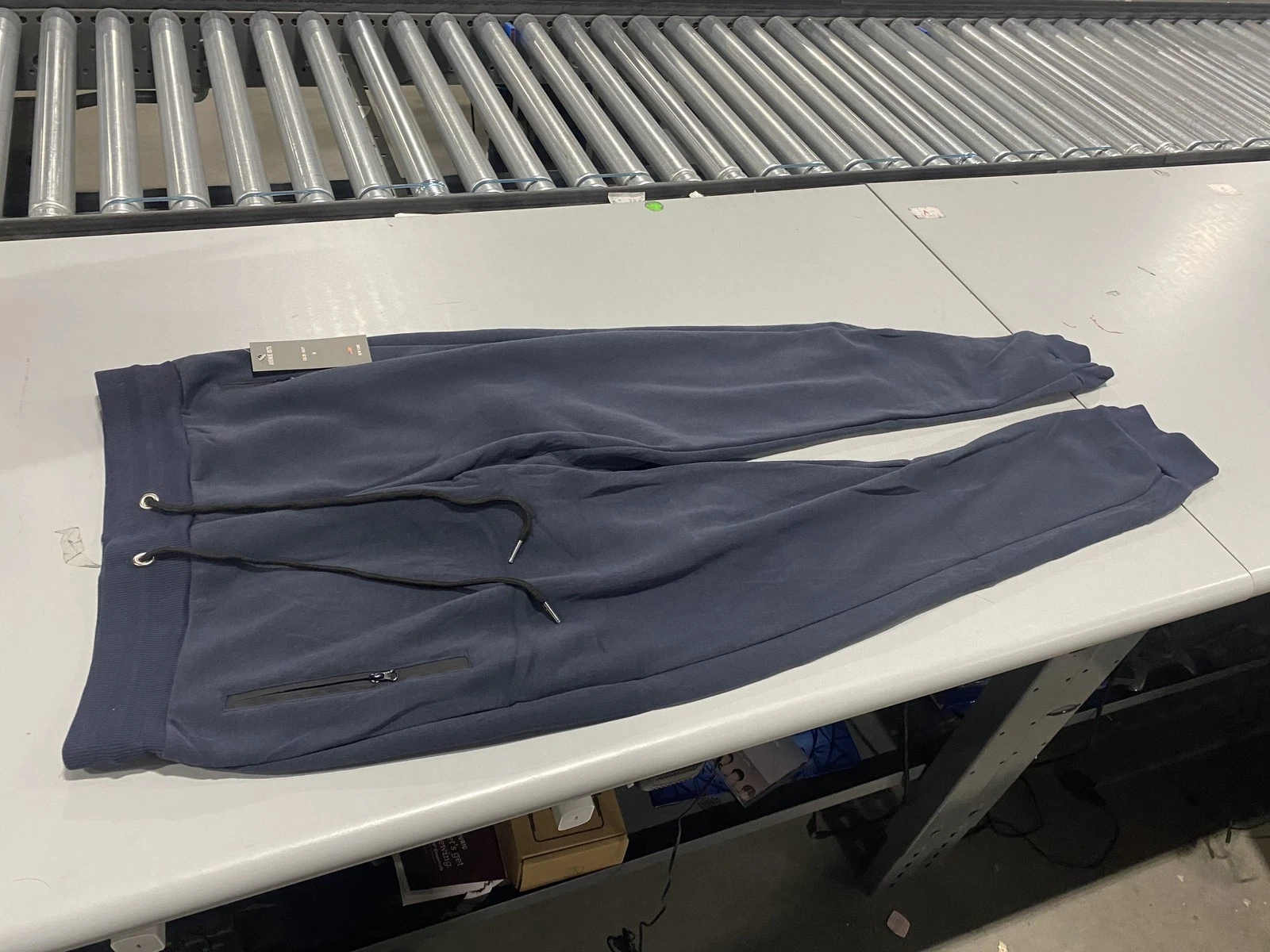 AVENUE 1975 MEN'S JOGGER - SIZE: MEN MEDIUM - NAVY