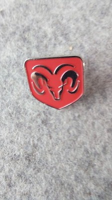 Dodge, 2 historische Pins, Sammler Automobilia Markenzeichen