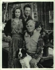 1992 Press Photo "The Secret" Cast Members - hcp36455