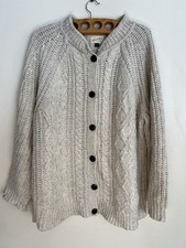 Universal Thread Women s Knit Button Cardigan Beige Size XL