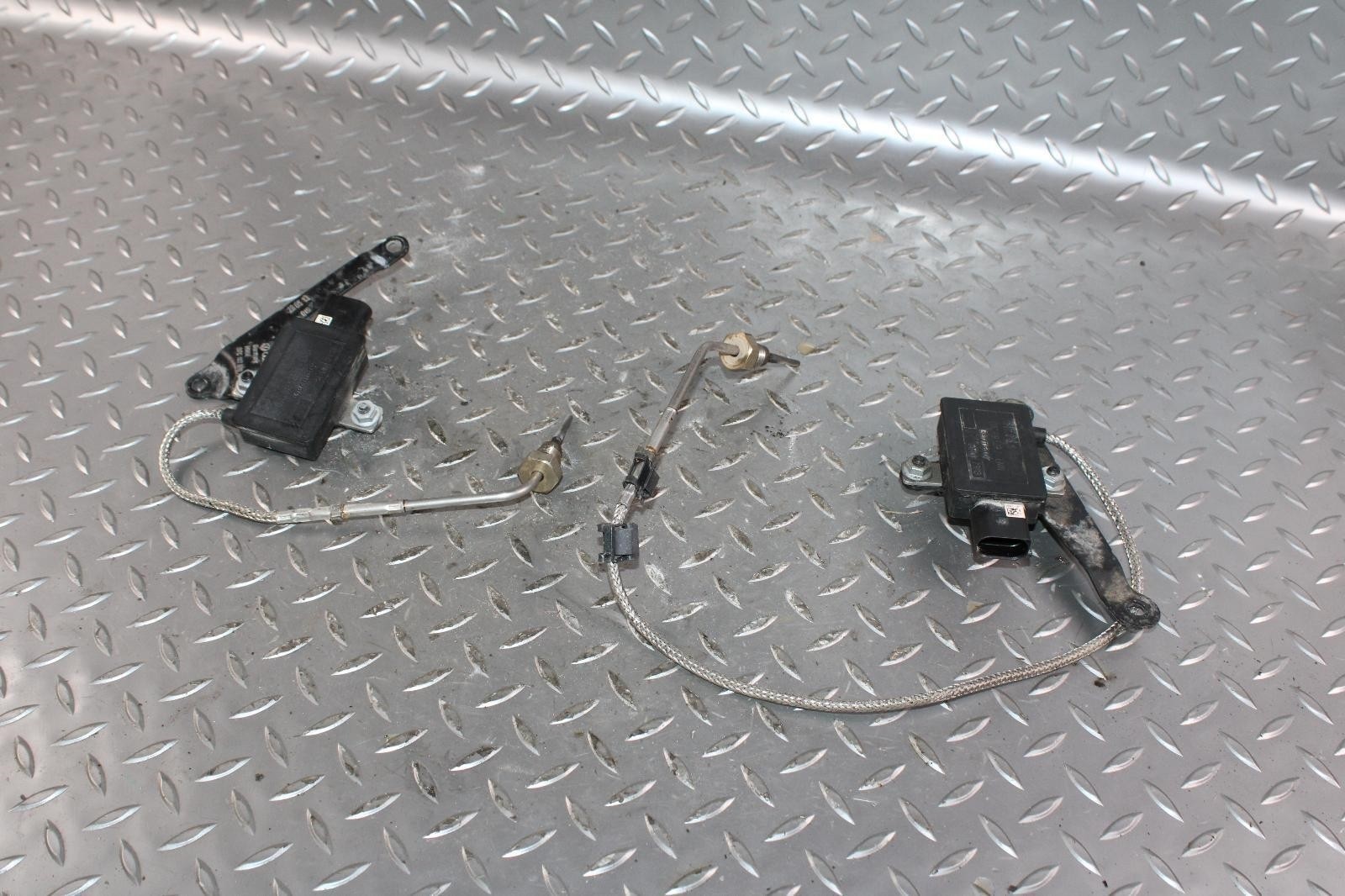 13-18 Flying Spur 6.0L Motor Engine EGT Exhaust Temperature Temp Sensors Pair 2x