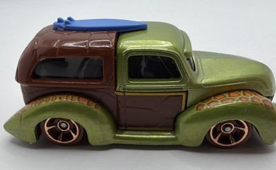 Hot Wheels Character Cars Pixar Finding Nemo Crush Disney 100 1:64 Diecast Loose