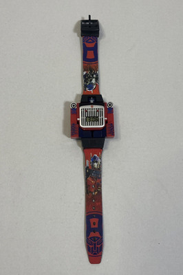 2011 TRANSFORMERS OPTIMUS PRIME TRANSFORMING WATCH LCD DIGITAL WRIST