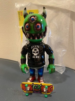 JUNIPER 'Skate or Die' (Skateboard Set) Indie Sofubi Nekomata Works Basil Lotter