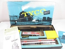 Vintage Tyco Talgo Aero Train set in box HO H...