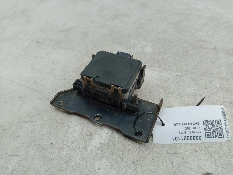 SENSOR RADAR DELANTERO KIA RIO 95650H8000 MK4 2017 - 2020 Foto 2 de 4