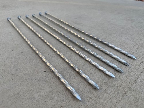 BULK 18 in. Galv. Spiral Landscape Edging Spikes - 1 Gauge Steel - Sandbaggy - Picture 9 of 13