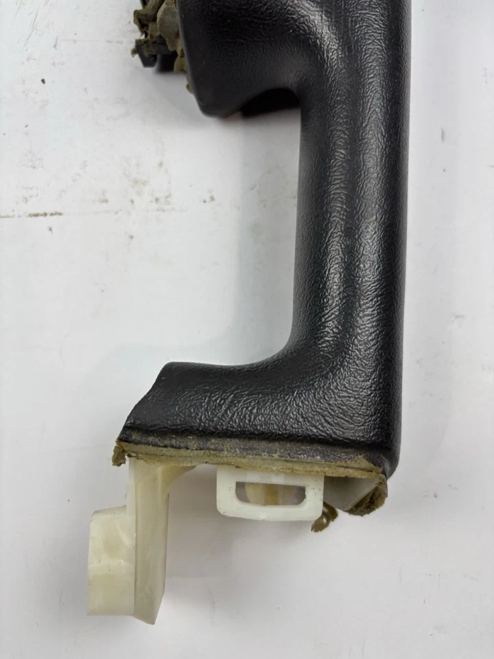 03-07 SILVERADO SIERRA TAHOE YUKON Conductores Izquierdos PUERTA TIRADOR REPOSABRAZOS Foto 3 de 4