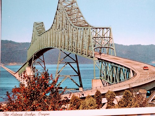 BEAUTIFUL THE ASTORIA BRIDGE ASTORIA OREGON - Picture 7 of 12