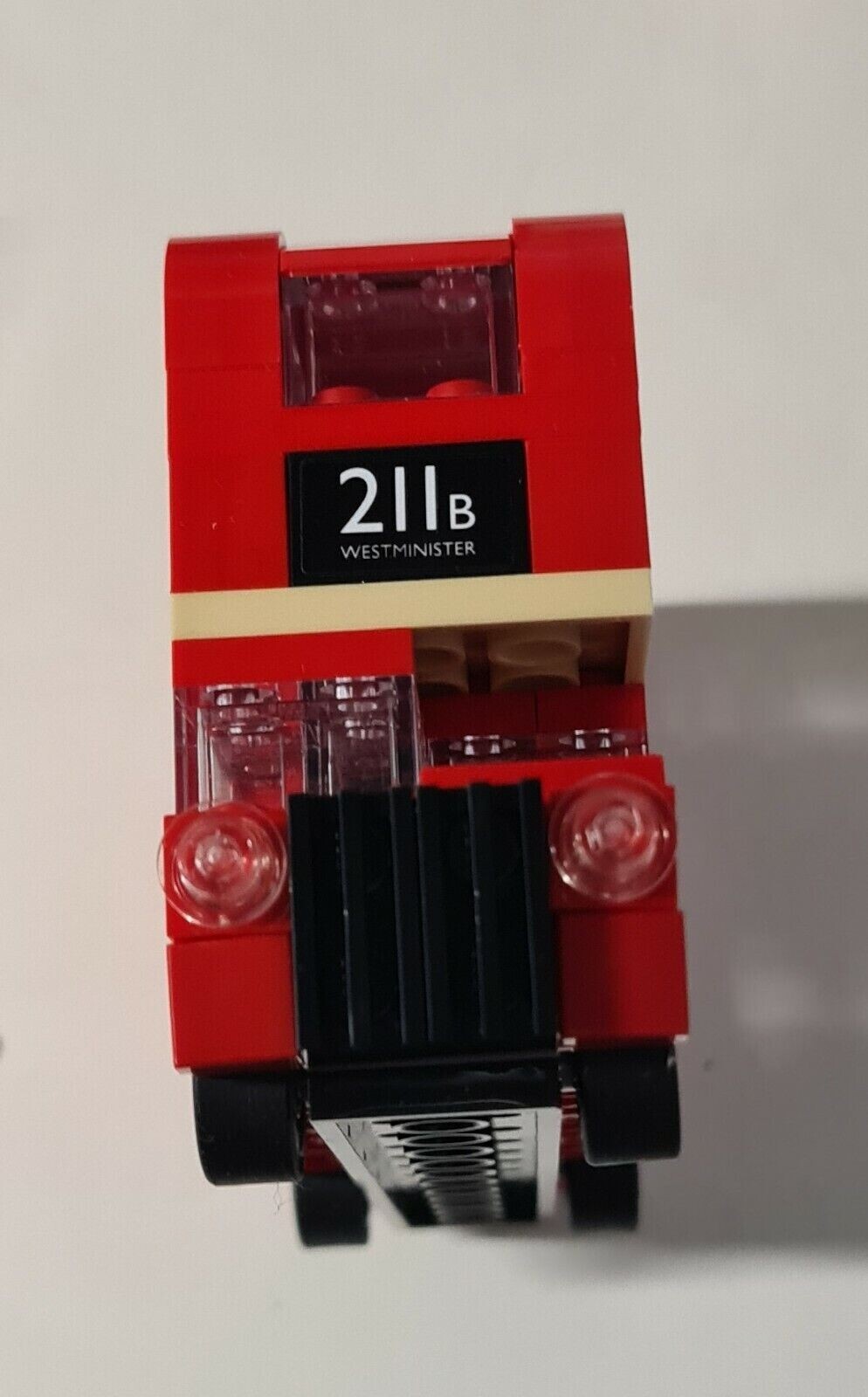 Foto 10 di 12