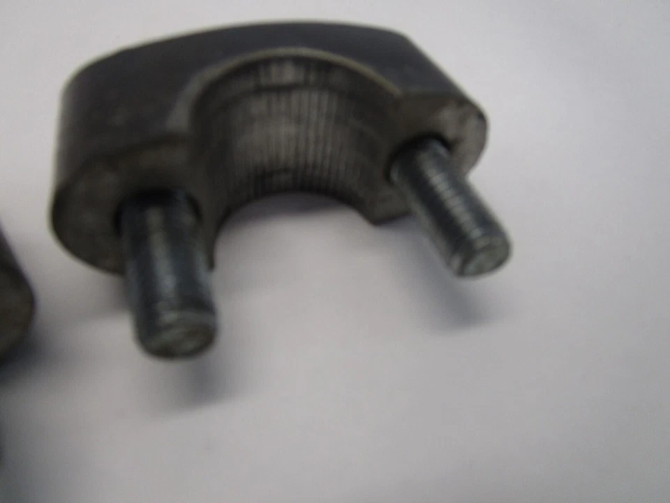 82 Abrazaderas de manillar HONDA CR480R CR480 Foto 3 de 4