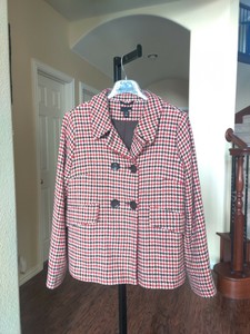red houndstooth blazer