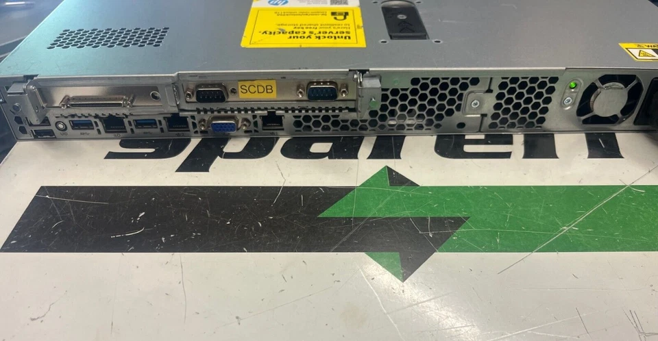 Servidor HP 722314-B21 HP DL320e Gen8V2 2 enchufes en marcha LFF 1x E3-1220v3 8 GB RAM SIN HDD Foto 4 de 4