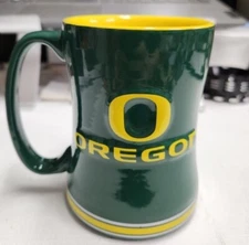 NWT Oregon Ducks 14oz Sculpted Green & Yellow Mug NCAA Boelter Brands A3