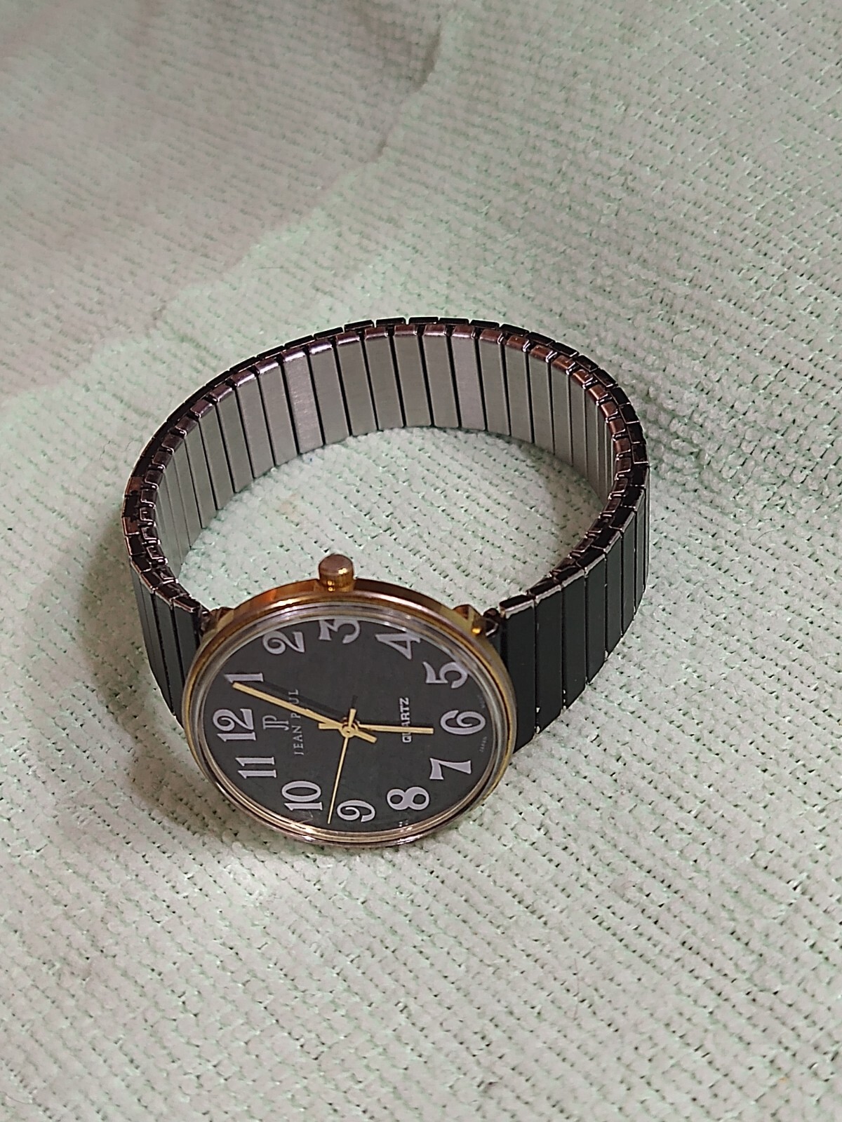 Men's Vintage Jean Paul Quartz Wrist Watch Black Dial And Band Works