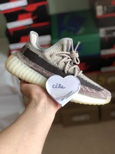 yeezy zyon 38