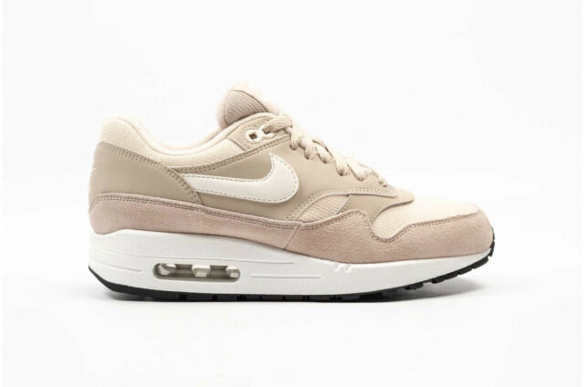 air max 1 string sail