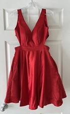 Prom Girl Semi Formal Dress size 2; pockets; crimson red; SFPF home, Never Worn