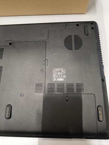 Acer Aspire 7752G Laptop - Parts Only, Not Working, No Accessories - Picture 12 of 17