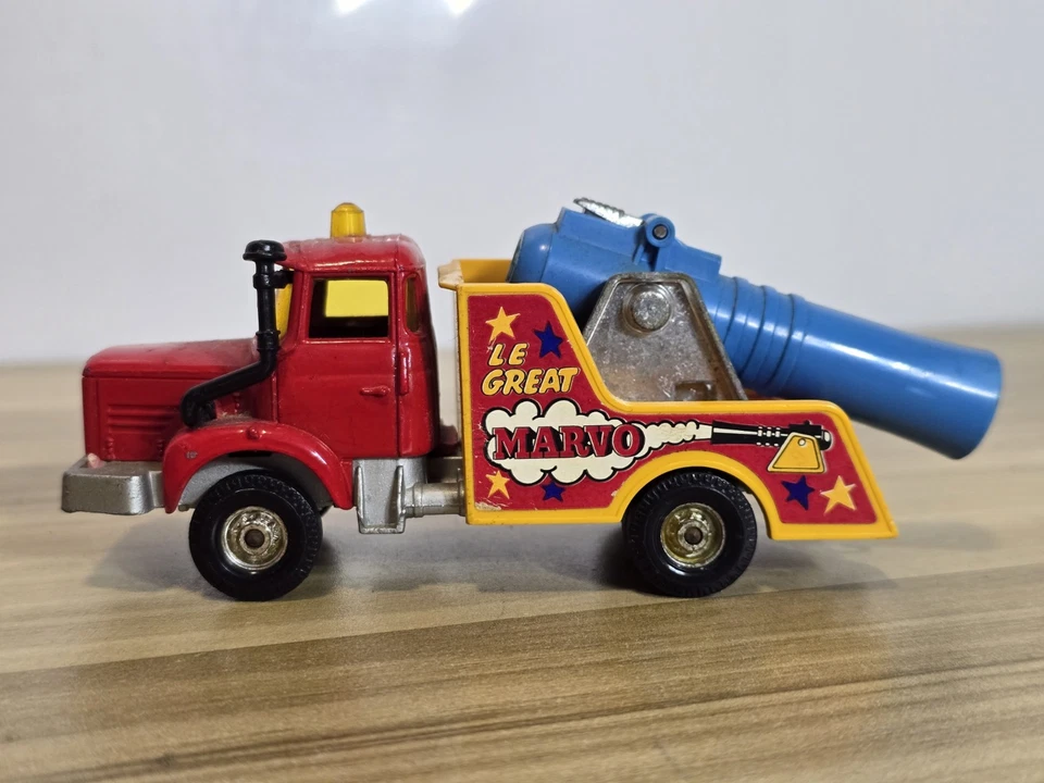 Veículo vintage Corgi Le Great Marvo Berliet circo humano canhão caminhão 1163 carro. - Imagem 4 de 4