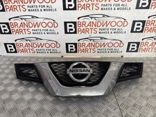 NISSAN X-TRAIL T32 FRONT BUMPER RADIATOR GRILLE  GRILL WITH CAMERA 62310-4CE0