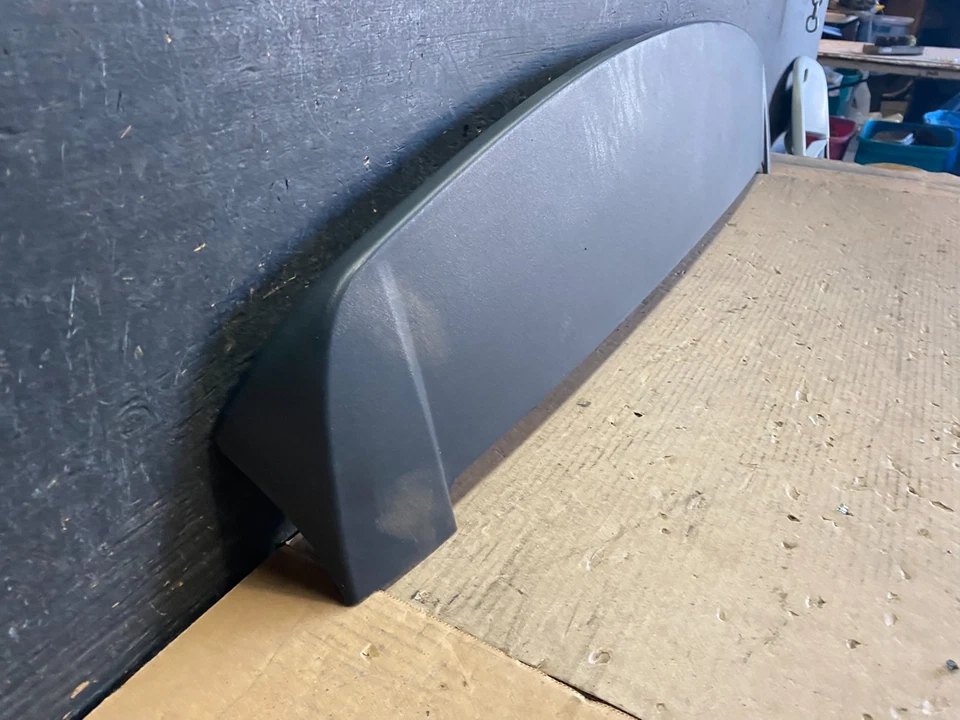 Jeep Compass 2007 a 2010 alerón 3RD tercera luz de freno trasero OEM s1581 DG Foto 3 de 4