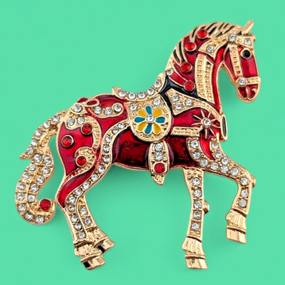 RED CAROUSEL HORSE PIN crystal rhinestones enamel goldtone show pony pin L4