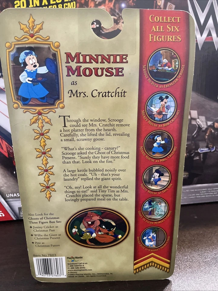 DISNEY HOLIDAY - MICKEY'S CHRISTMAS CAROL - MINNIE MOUSE AS MRS. CRATCHIT FIGURE - Image 3 of 4