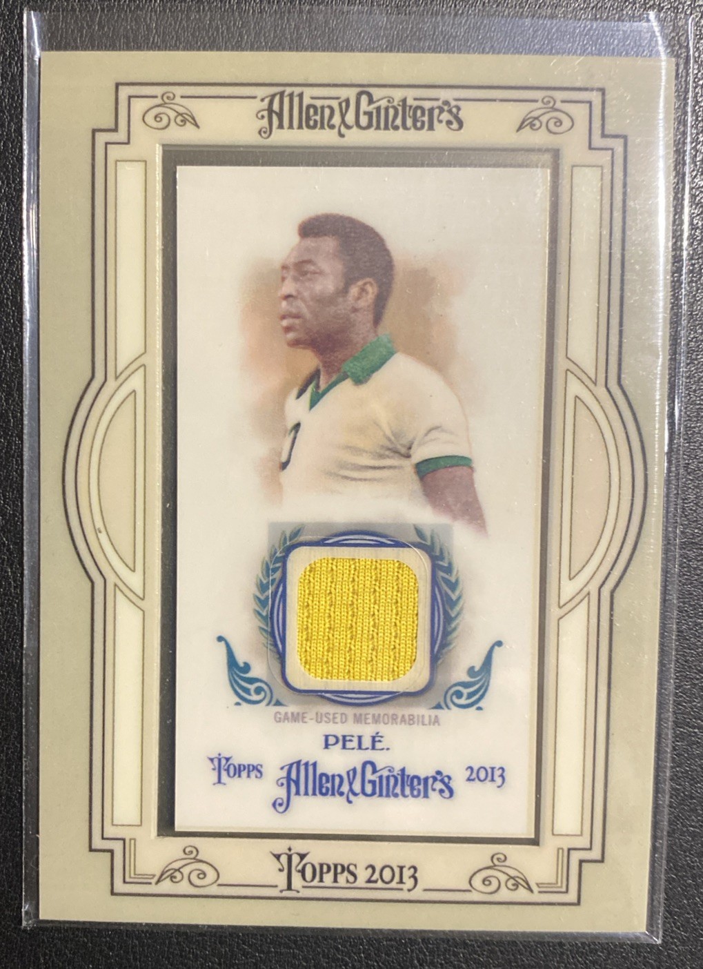 2013 Topps Allen & Ginter's Pele Framed Mini Relic Soccer Legend Brazil