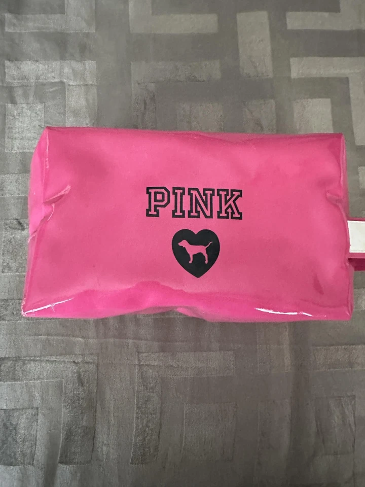 Victoria's Secret ROSA Maquillaje Cosméticos Bolsa Estuche Rosa Vinilo Artículos de Aseo Viaje Cremallera Foto 2 de 4