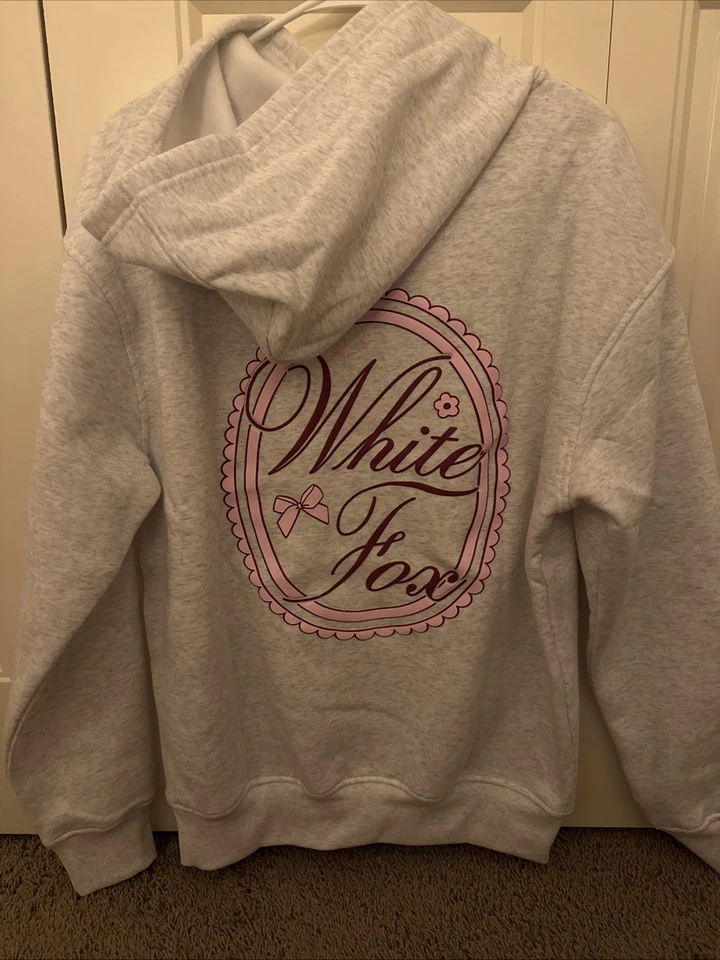 White fox gray Hoodie Sweatshirt Xs/s - Image 2 of 2