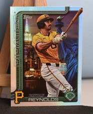 Bryan Reynolds NYC SKYLINE BIG APPLE FANATICS FEST 2025 Topps Pirates #638