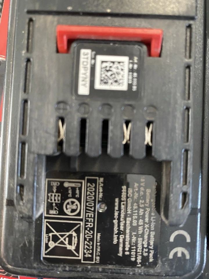 Einhell Ladegerät 18V mit 2 Akkus (2,0Ah und 3,0Ah) - Bild 4 von 4