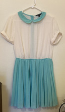 Forever 21 Women Collared White Green Elastic Waist Dress size M